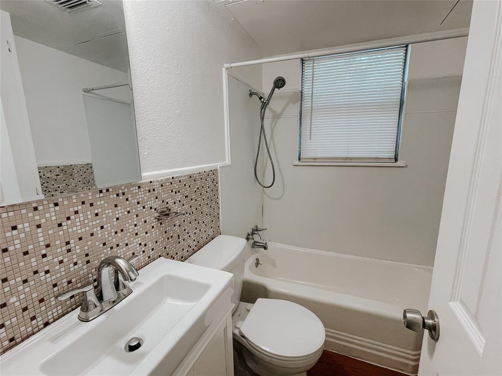 405 Knob Circle Property Photo 8