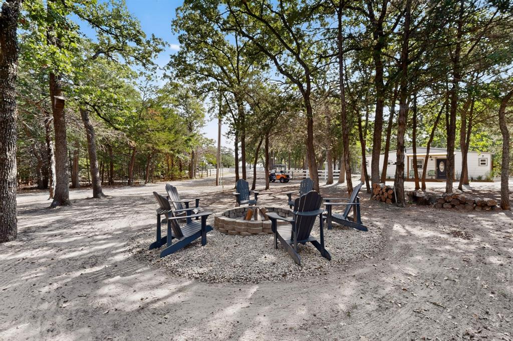 3546 Private Road 2562 Property Photo 34