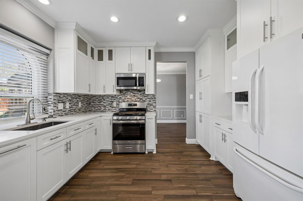 2212 San Simeon Drive Property Photo 17