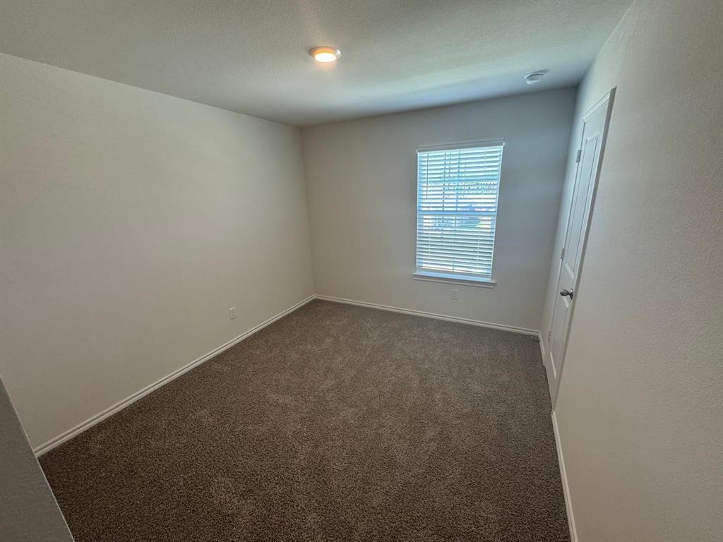 109 Labein Avenue Property Photo 7