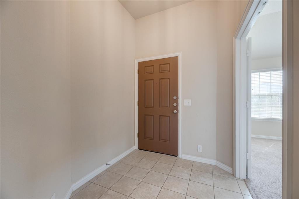 4829 Lemon Grove Drive Property Photo 6
