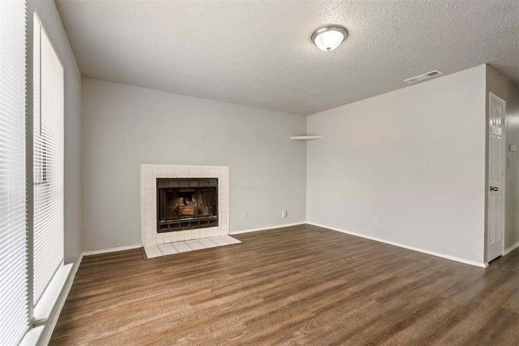 143 Allencrest Drive Property Photo 3