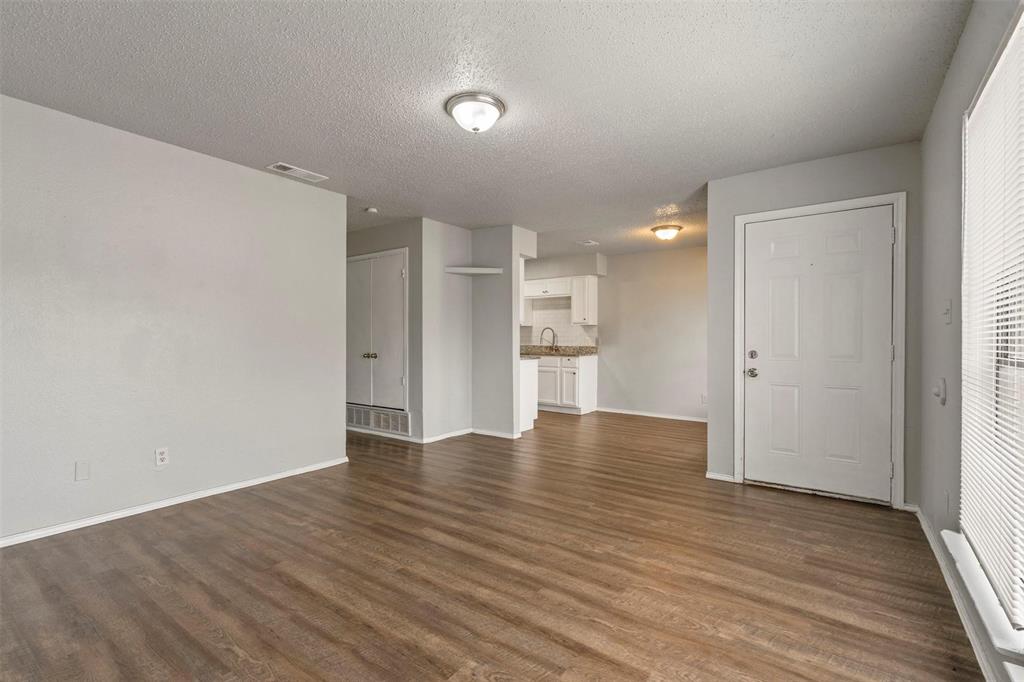 143 Allencrest Drive Property Photo 6