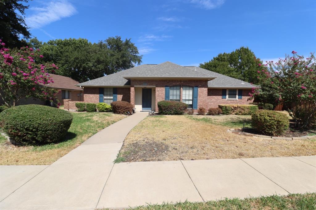 3709 Racquet Court Property Photo 1