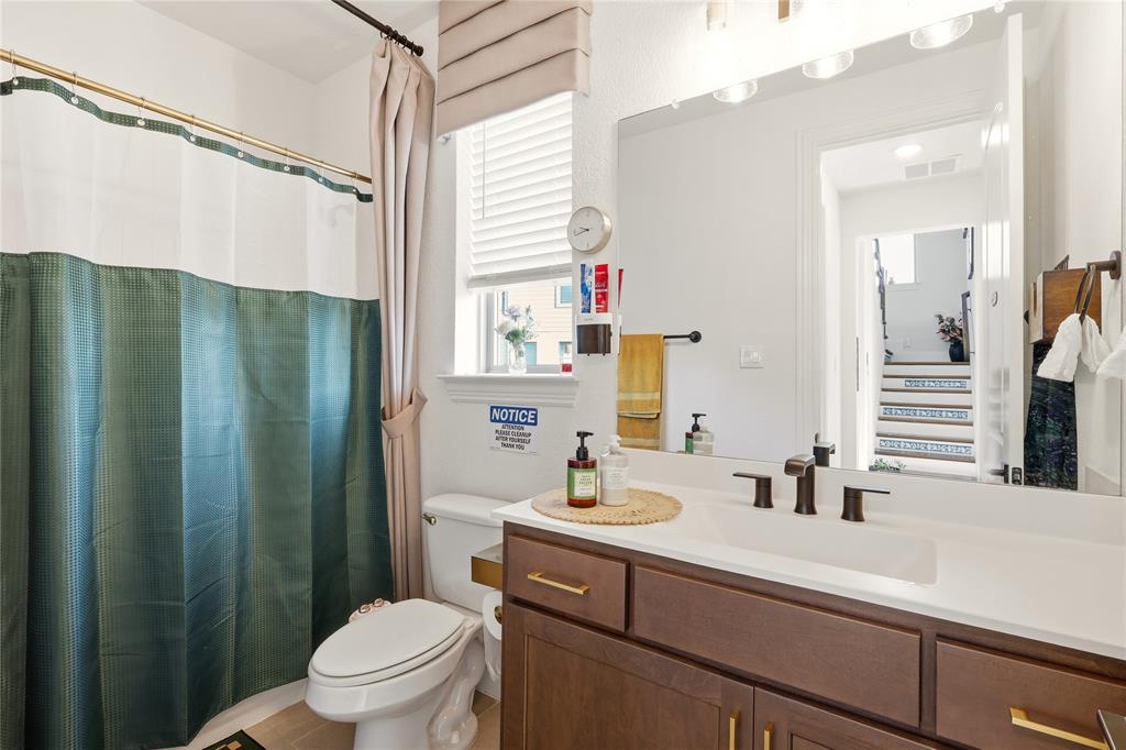 3201 Casa Blanca Street Property Photo 15