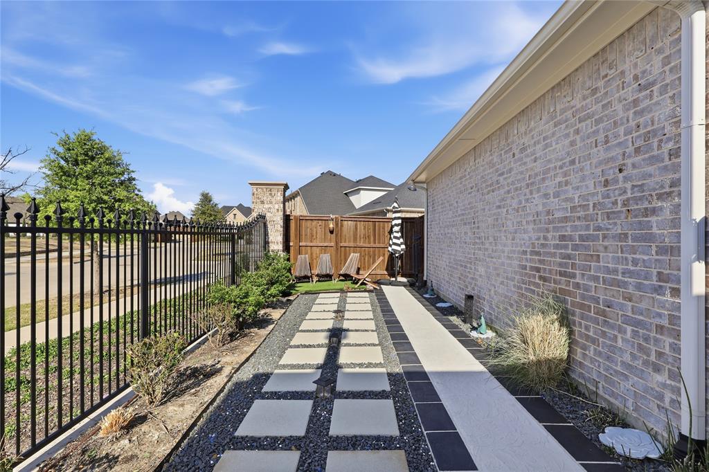 3201 Casa Blanca Street Property Photo 21