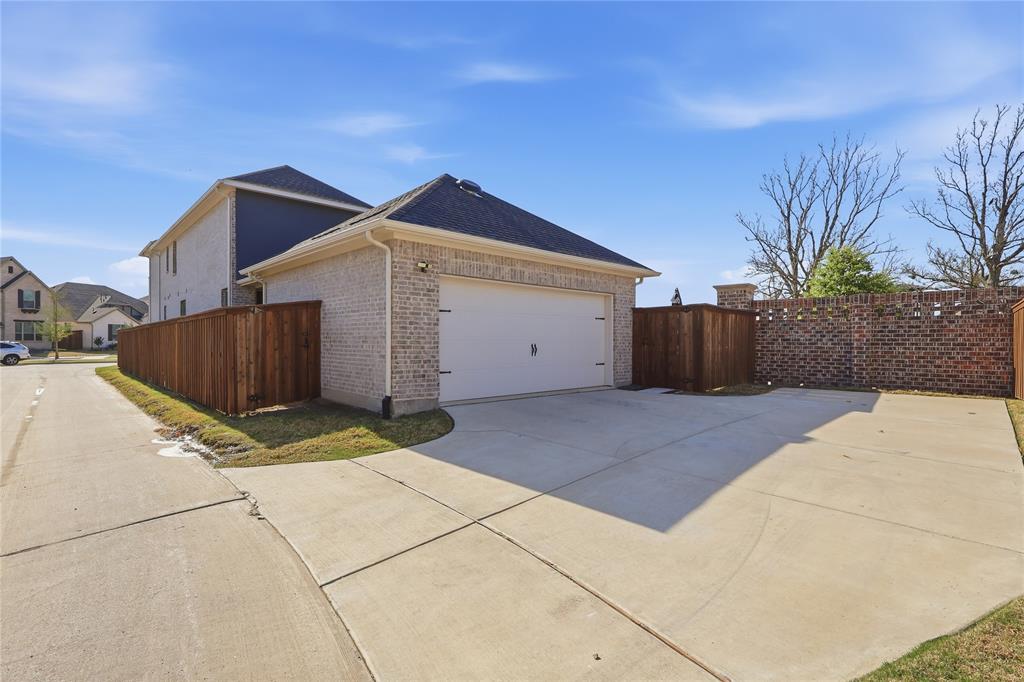 3201 Casa Blanca Street Property Photo 25