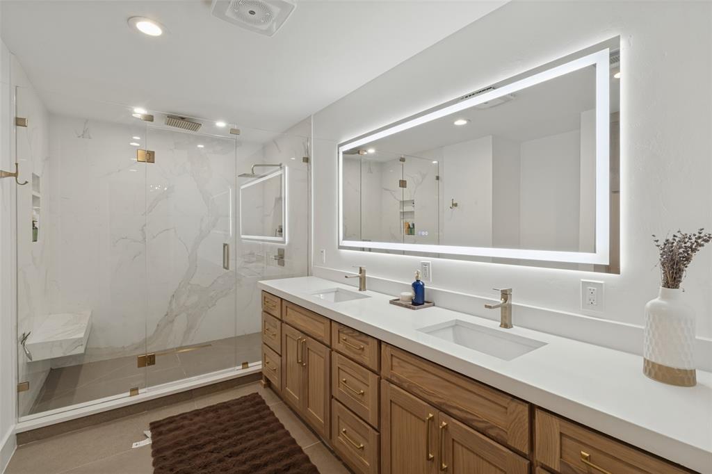 5931 Kenwood Avenue Property Photo 22