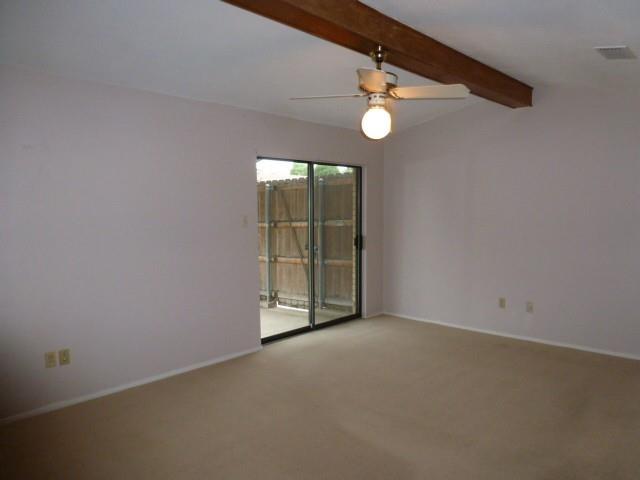 3189 Chimney Circle Property Photo 8
