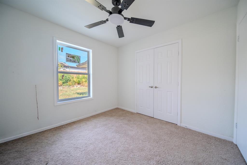 8820 S Normandale Street Property Photo 14