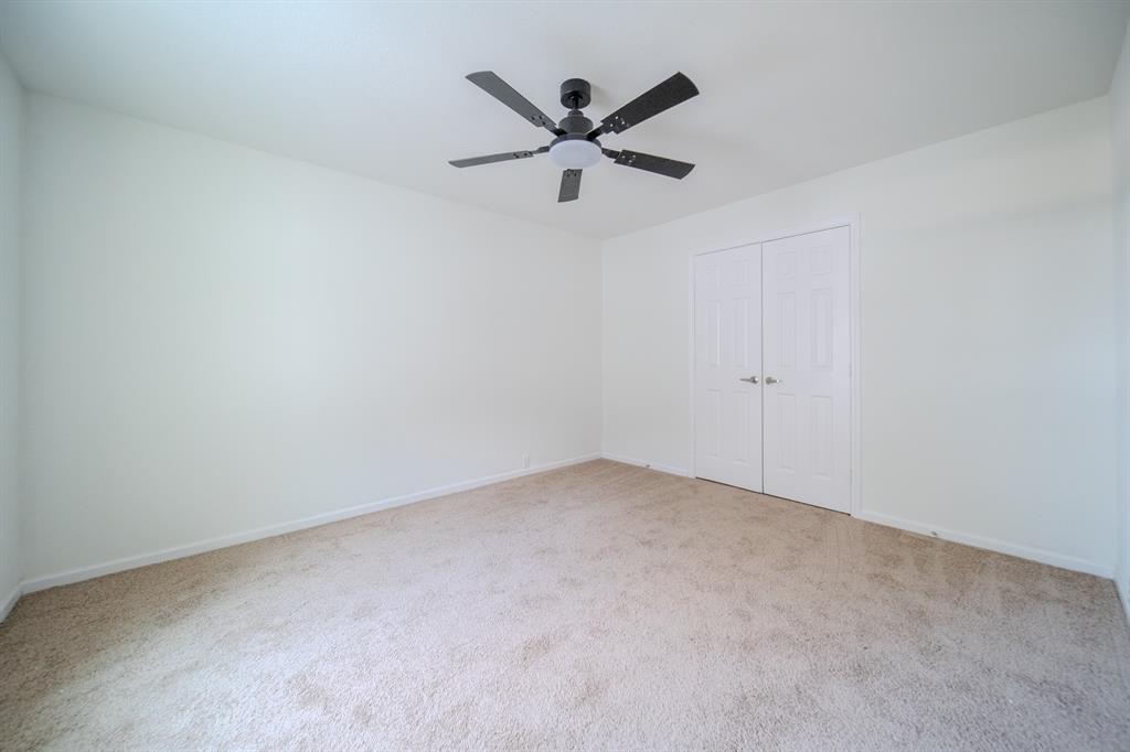 8820 S Normandale Street Property Photo 16