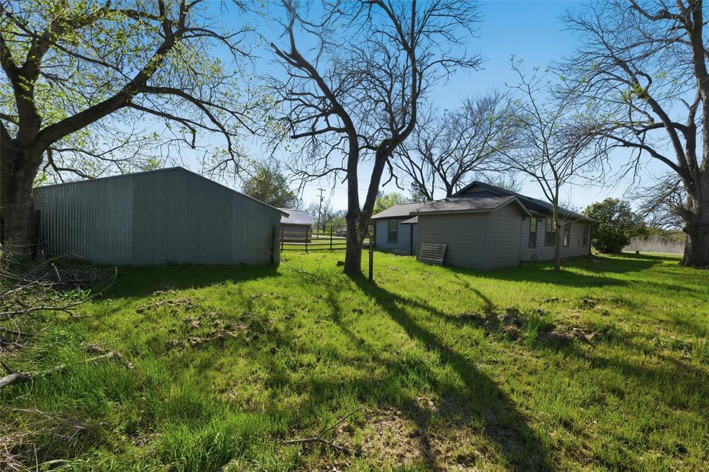 300 S 2nd Street Property Photo 30