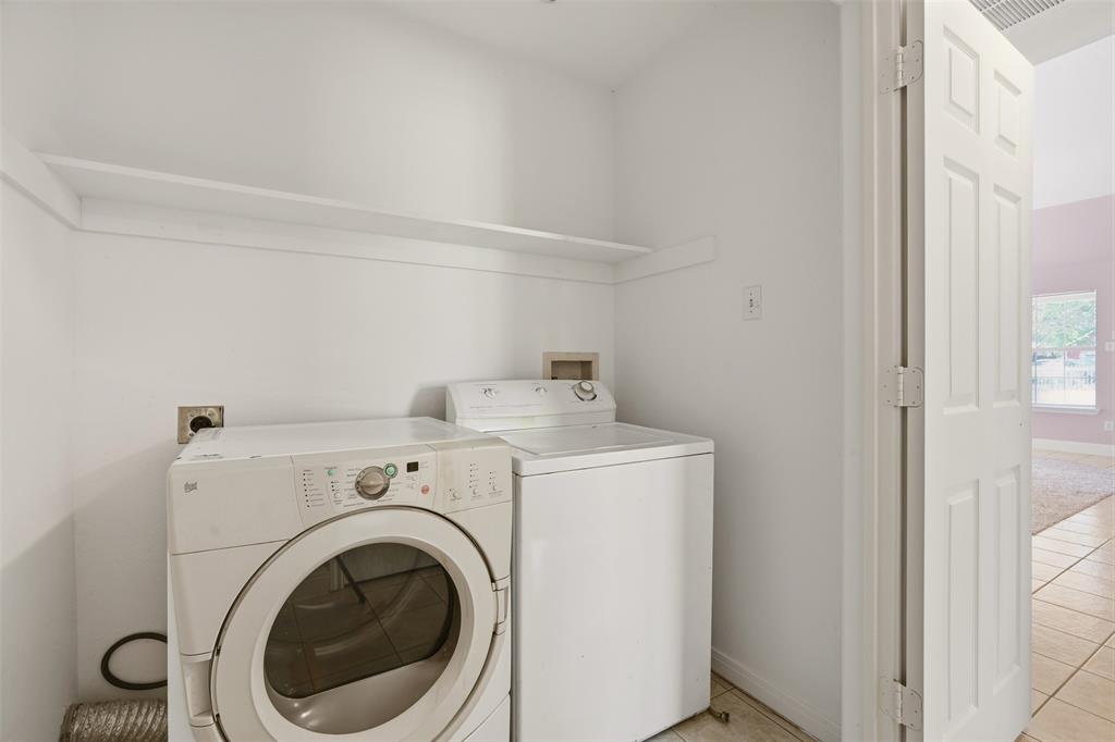 3102 Weisenberger Drive Property Photo 17