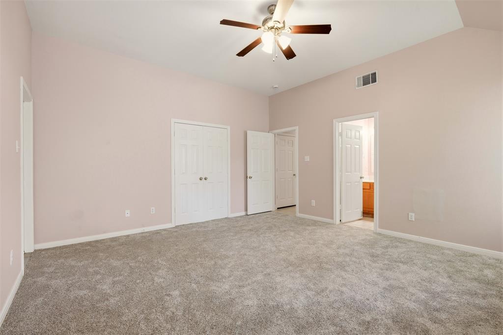 3102 Weisenberger Drive Property Photo 22