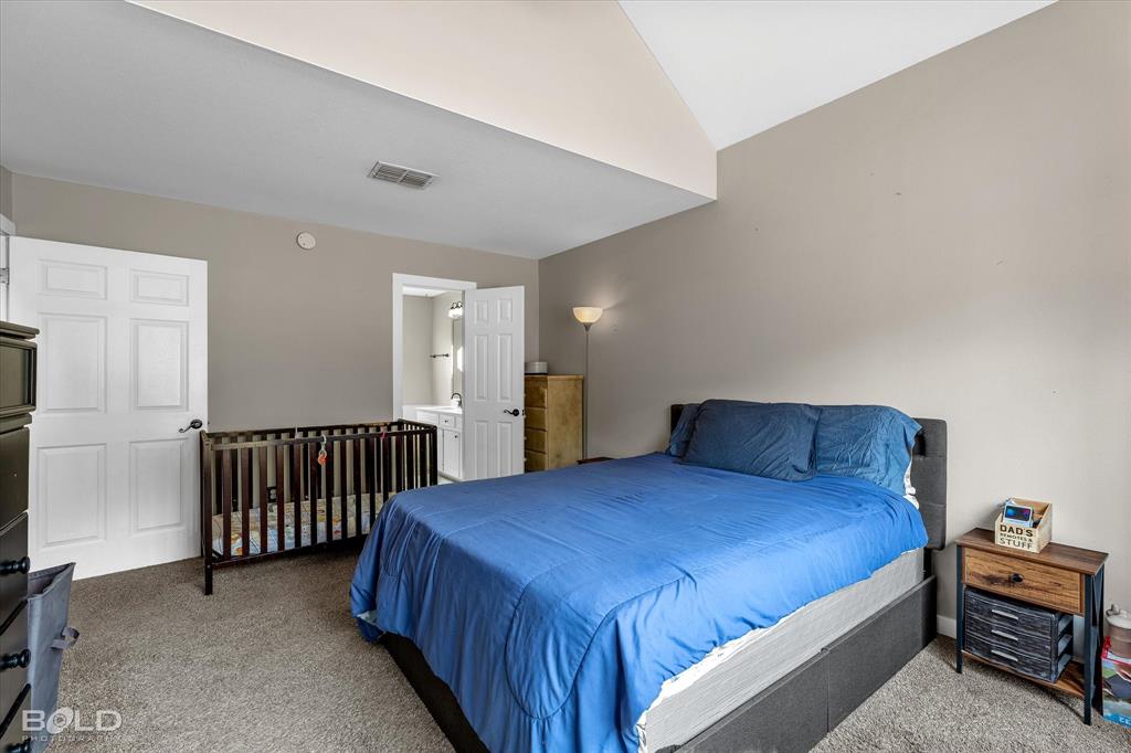 3507 Woodleaf Drive Property Photo 18
