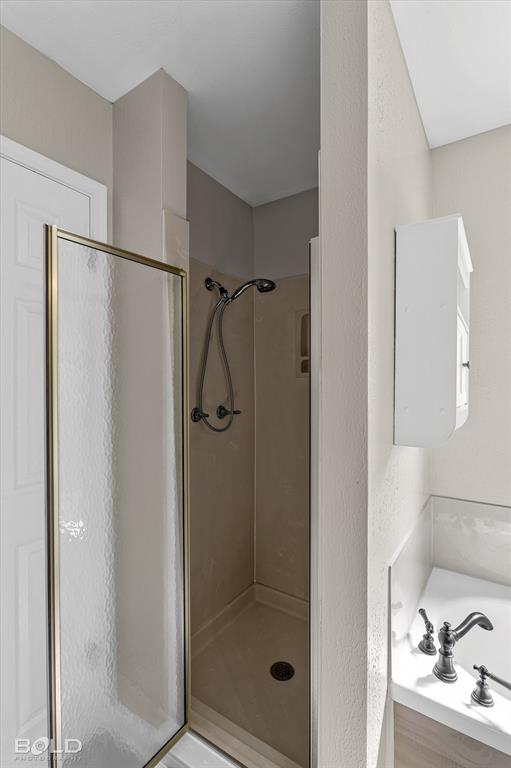 3507 Woodleaf Drive Property Photo 21