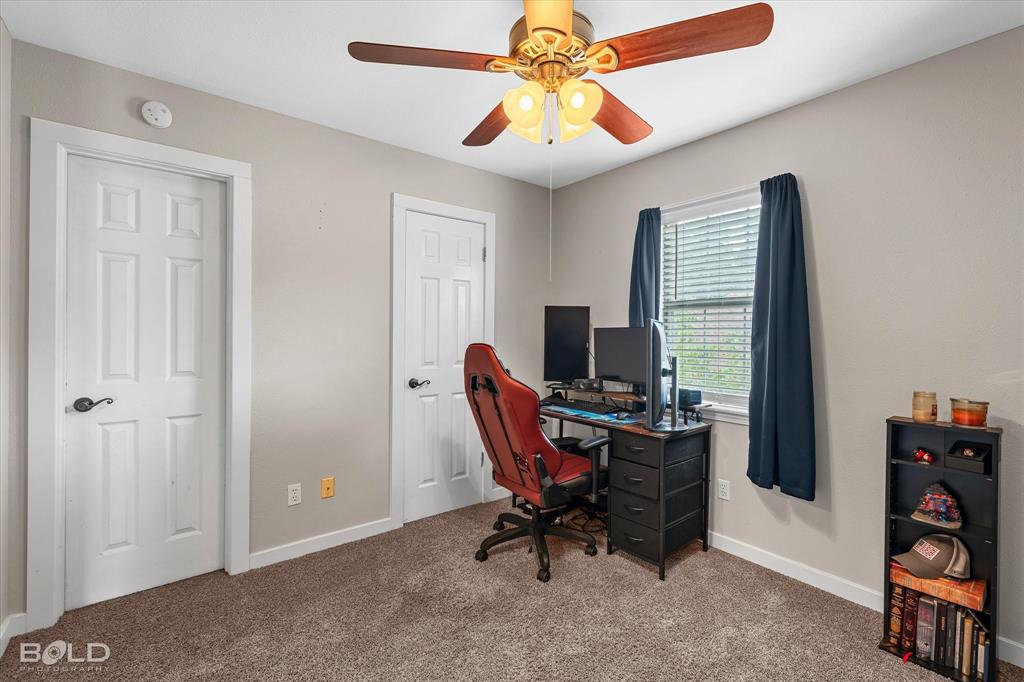 3507 Woodleaf Drive Property Photo 24