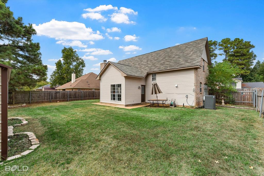 3507 Woodleaf Drive Property Photo 32