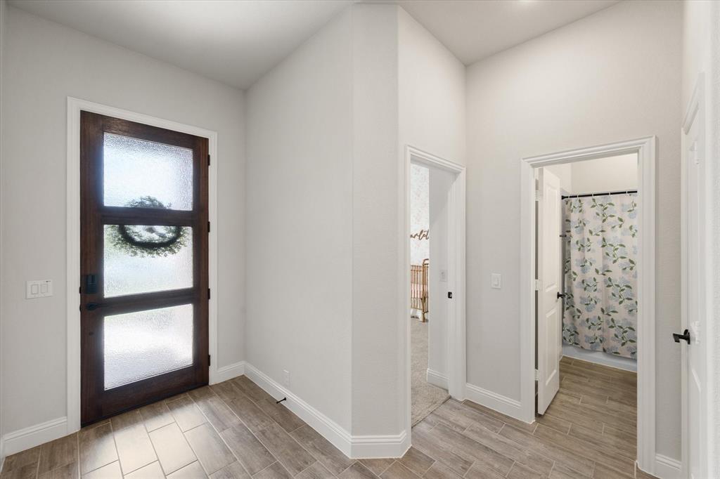 2406 Warrington Place Property Photo 7