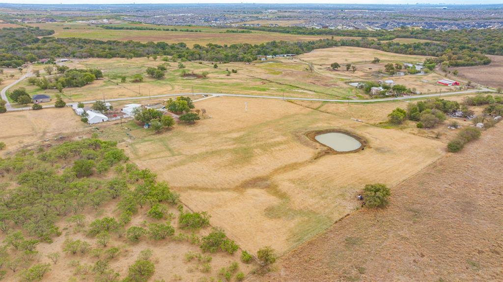 4703 Pure Country Lane Property Photo 6