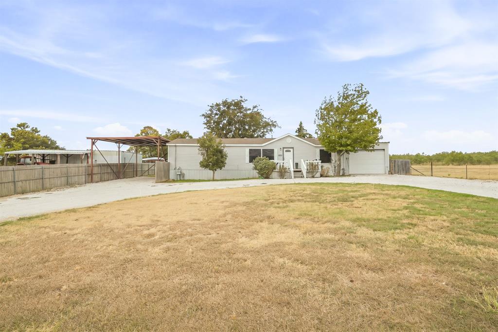 4703 Pure Country Lane Property Photo 7