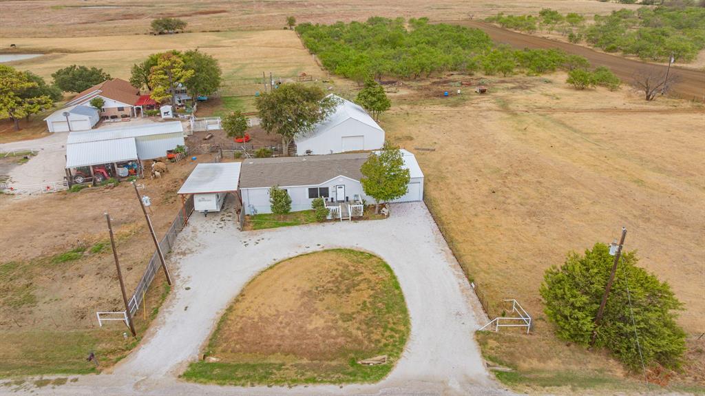 4703 Pure Country Lane Property Photo 8
