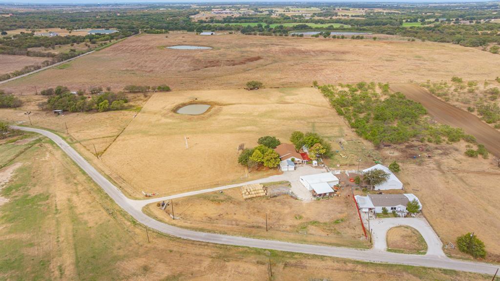 4703 Pure Country Lane Property Photo 11