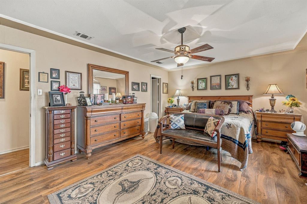 4703 Pure Country Lane Property Photo 30