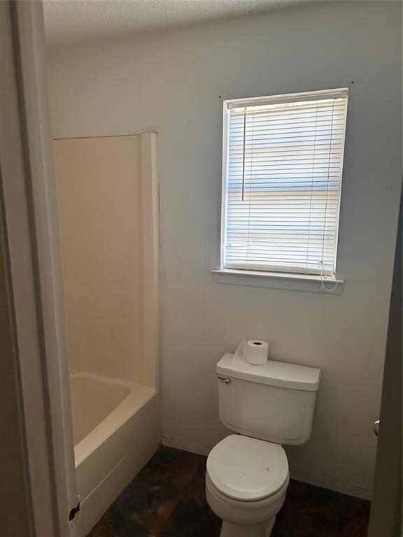 1608 W Kaufman Street Property Photo 10