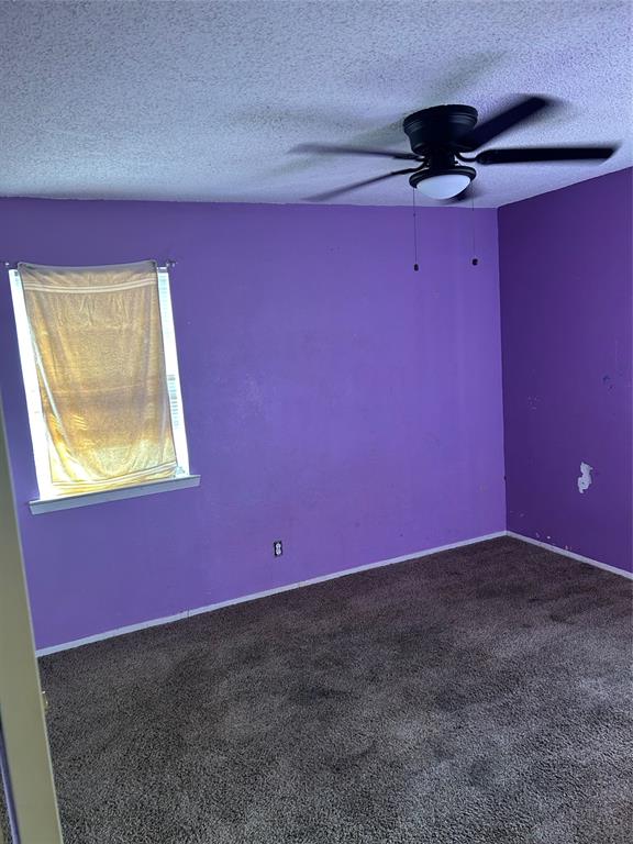 1608 W Kaufman Street Property Photo 12