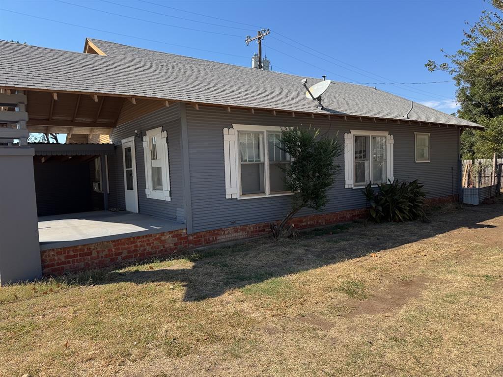 304 W Nevada Street Property Photo 2