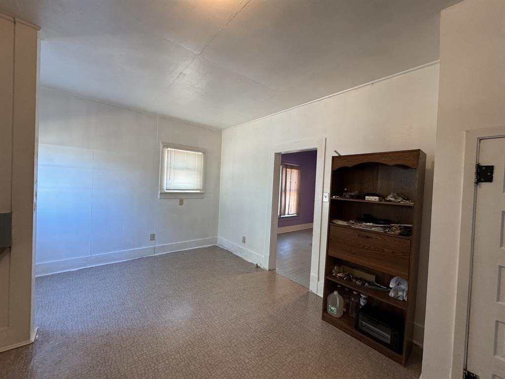 304 W Nevada Street Property Photo 6