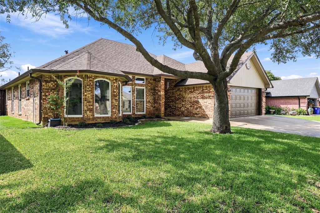 6036 Sundown Drive Property Photo 1