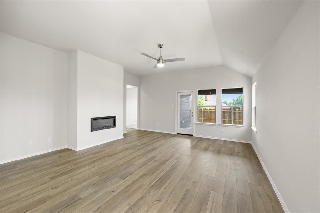 237 Coronado Court Property Photo 3