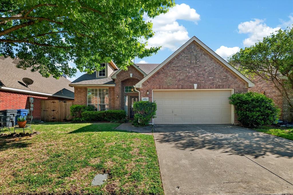 3329 Woodglen Drive Property Photo 5