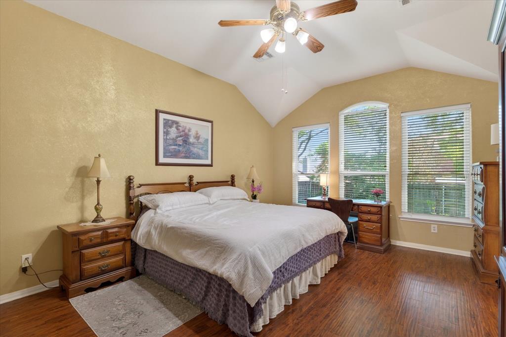 3329 Woodglen Drive Property Photo 19