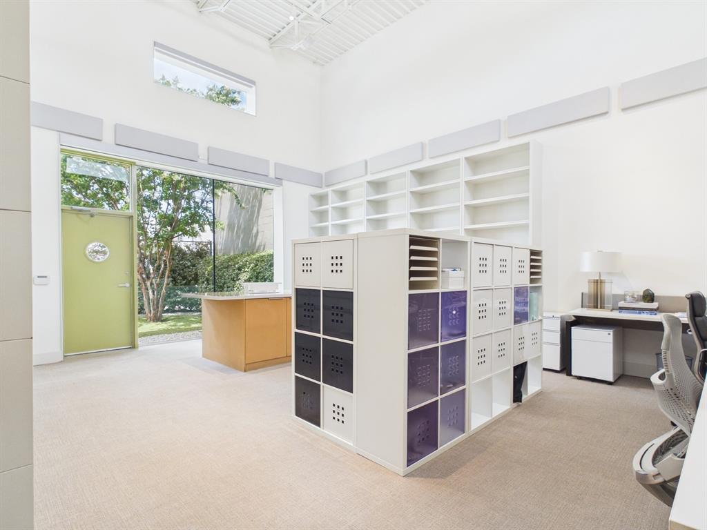 1111 Lagoon Property Photo 6