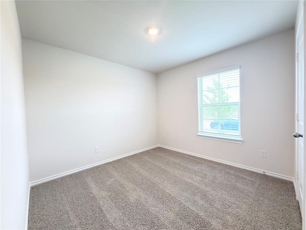 1216 Brook Lane Property Photo 4