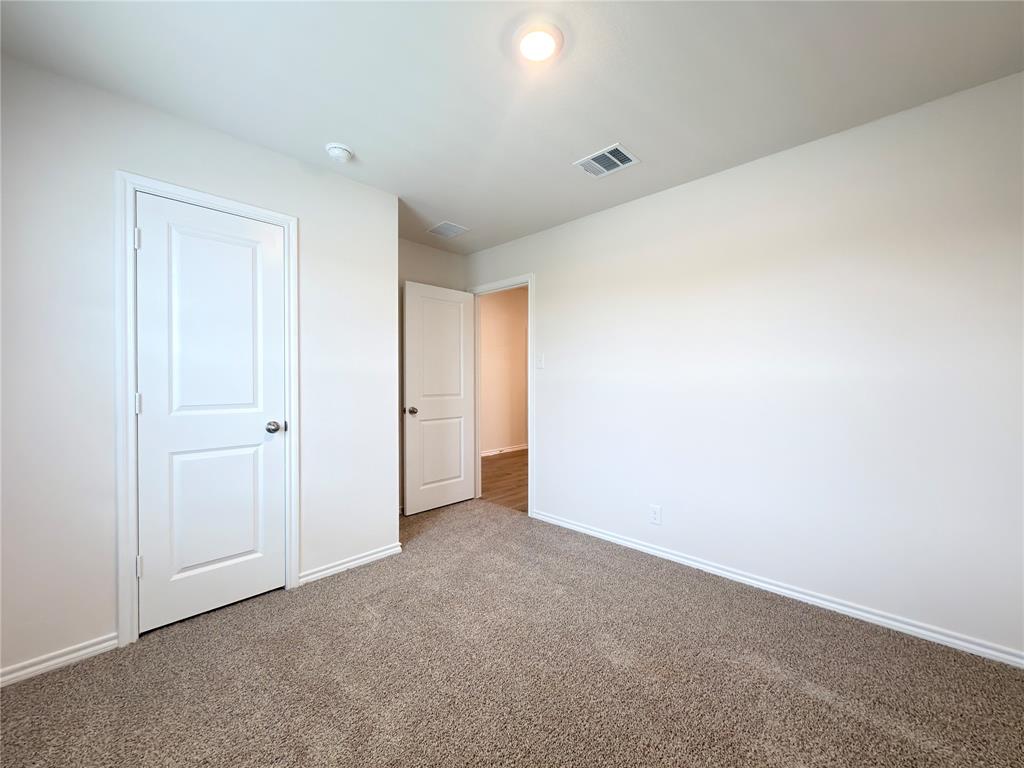 1216 Brook Lane Property Photo 5