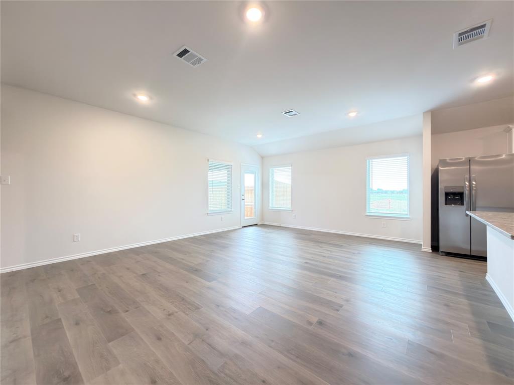 1216 Brook Lane Property Photo 11