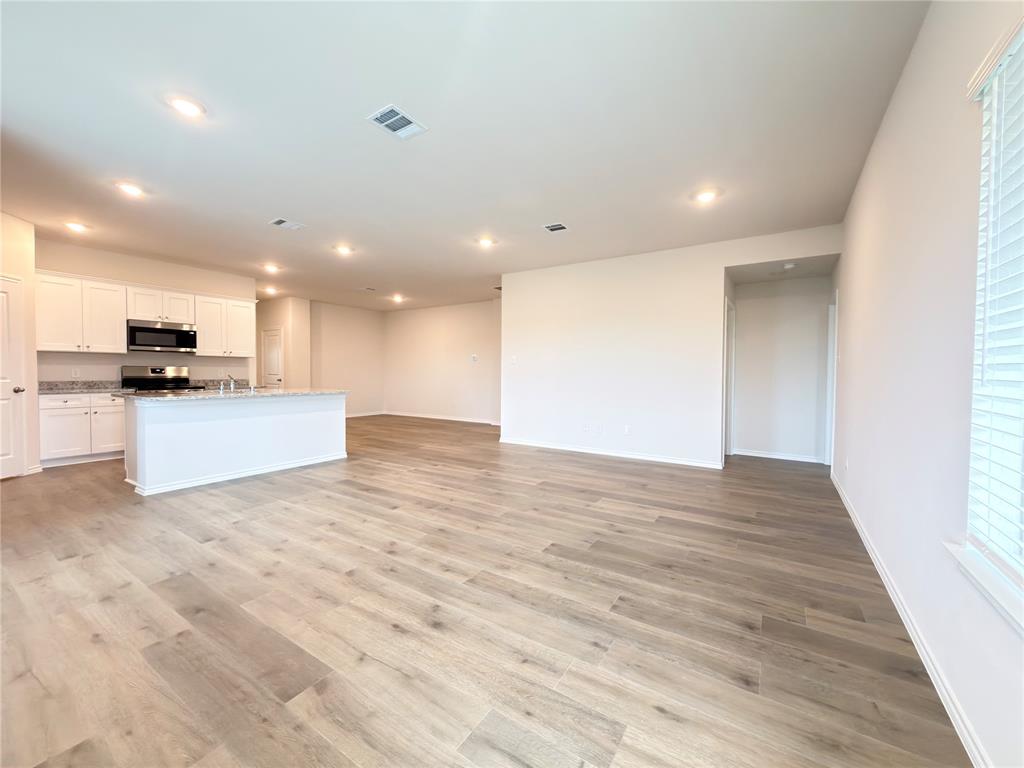 1216 Brook Lane Property Photo 12