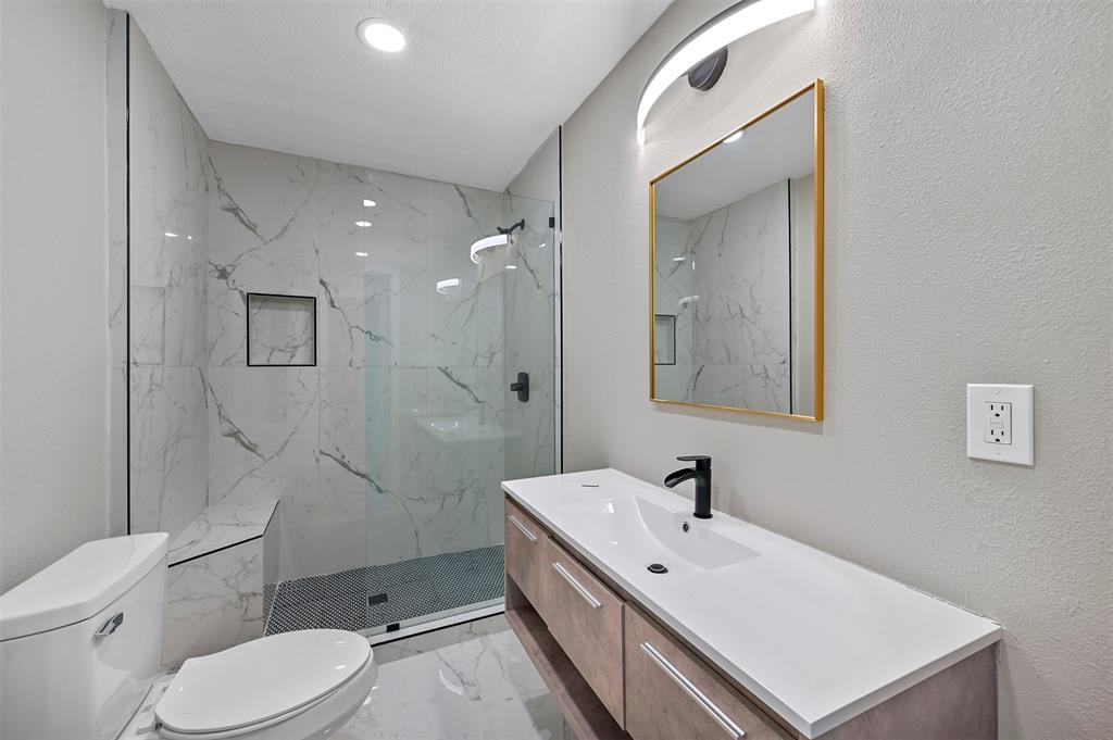 3677 Rockdale Drive Property Photo 15