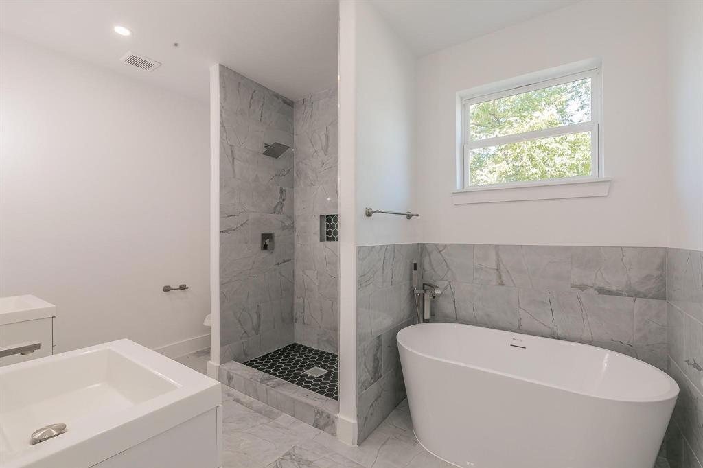 3908 Vilbig Road Property Photo 10