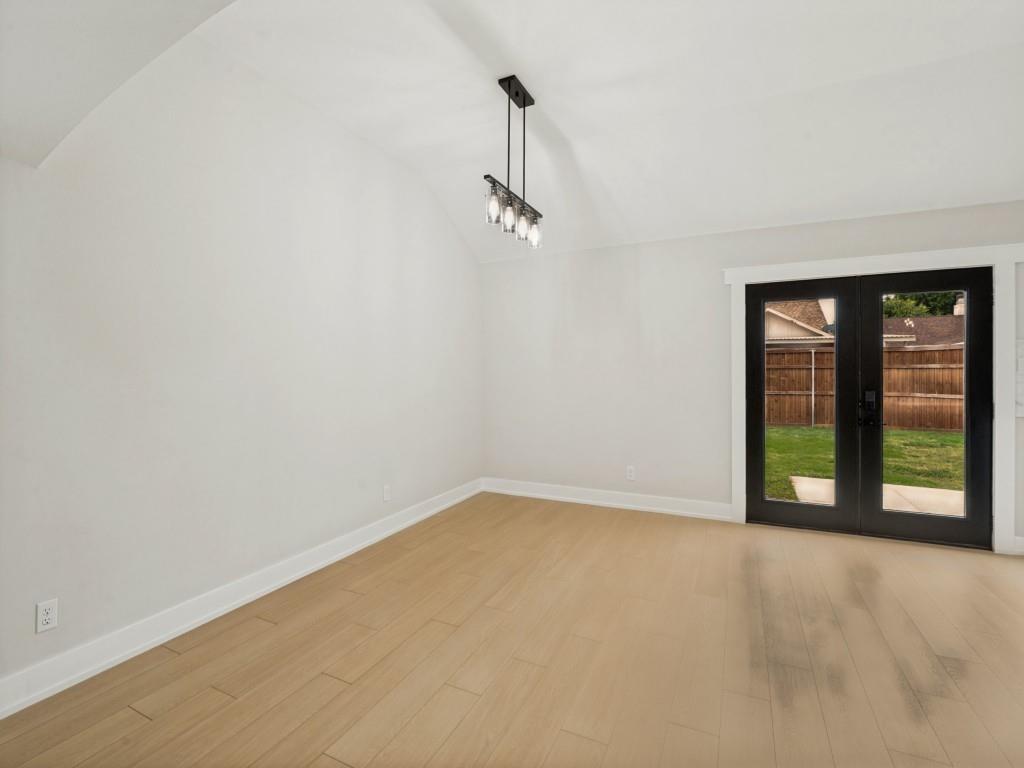 4433 Larner Street Property Photo 7