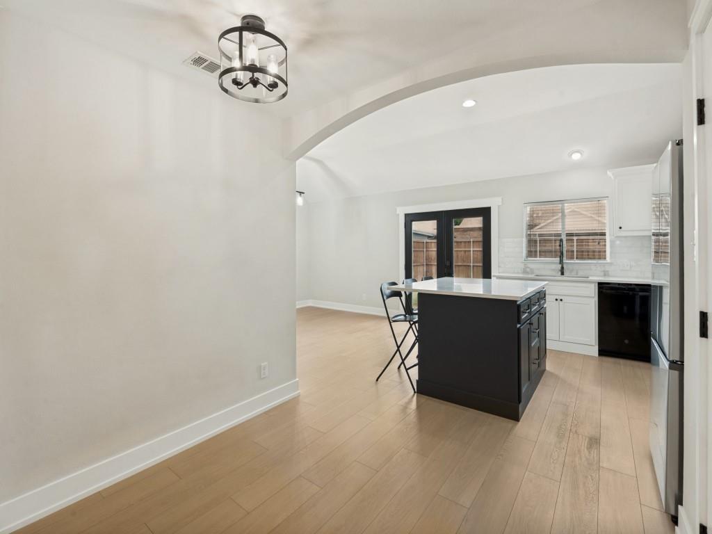 4433 Larner Street Property Photo 13