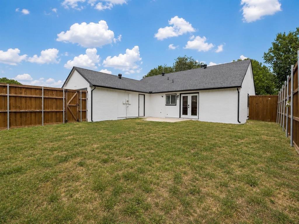 4433 Larner Street Property Photo 24