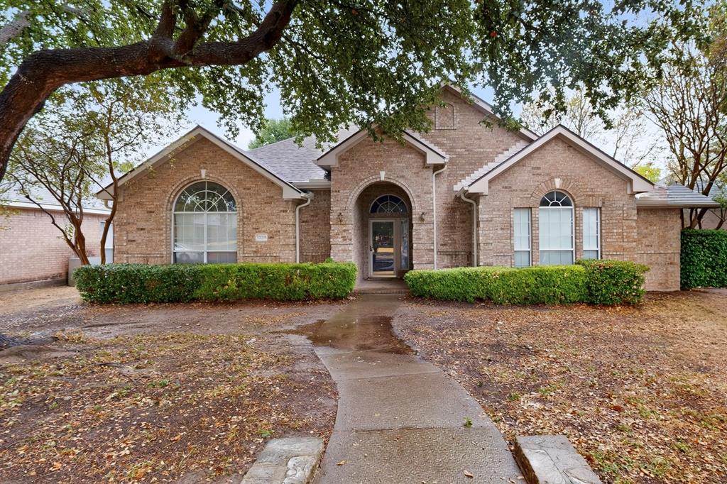 1239 Rivercrest Drive Property Photo 1