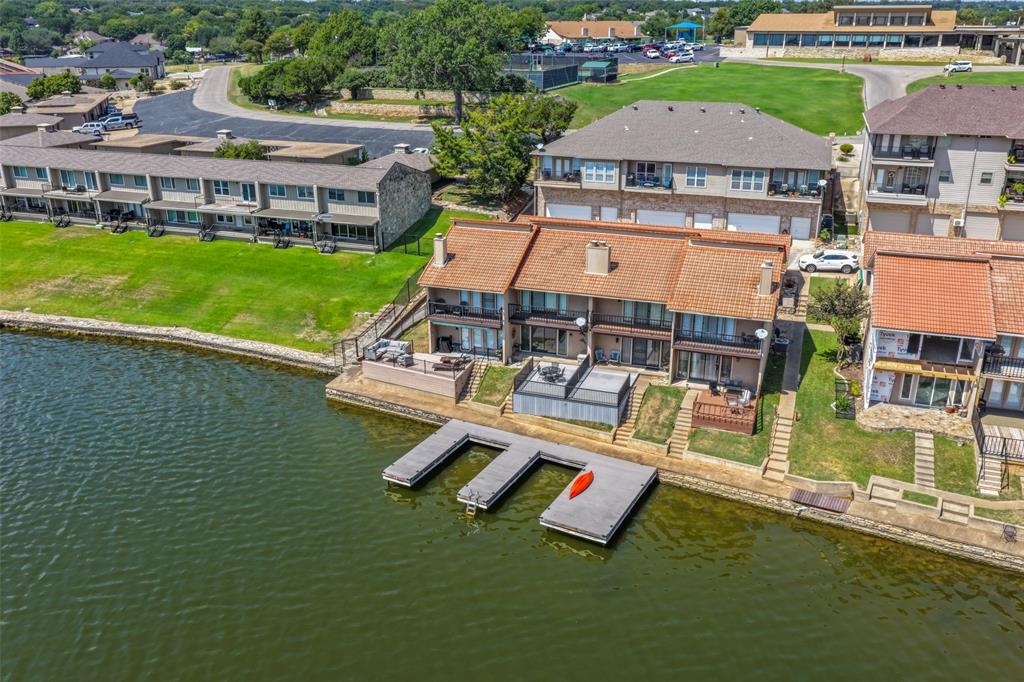 5515 Club Cove Court Property Photo 3