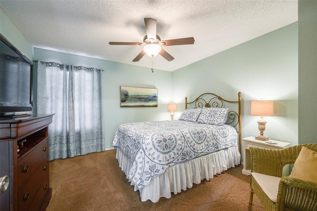 5515 Club Cove Court Property Photo 23