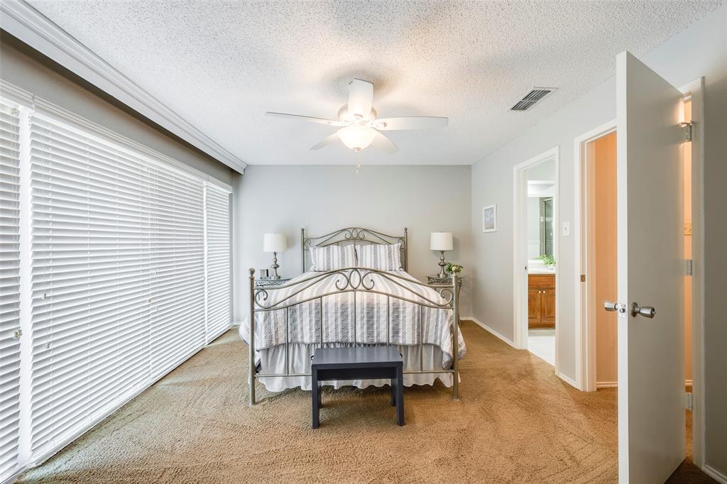 5515 Club Cove Court Property Photo 27
